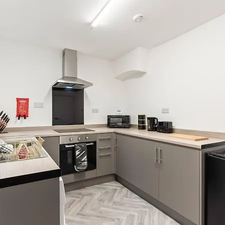 Herschell House - Location - Free Parking, Fast Wifi, Smarttv With Netflix - Perfect For Contractors, Families And Groups By Yoko בית נופש רדקאר